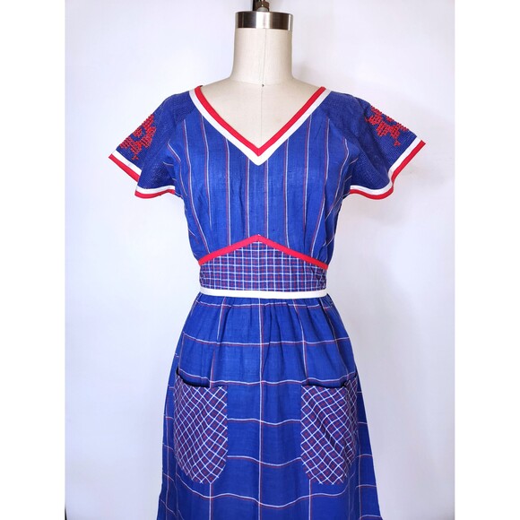 Embroidered Apron Dress with Pockets Colorful Cotton Dress 70s does 30s 40s XS - Picture 8 of 10